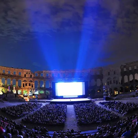 Appartamento Polai Center *